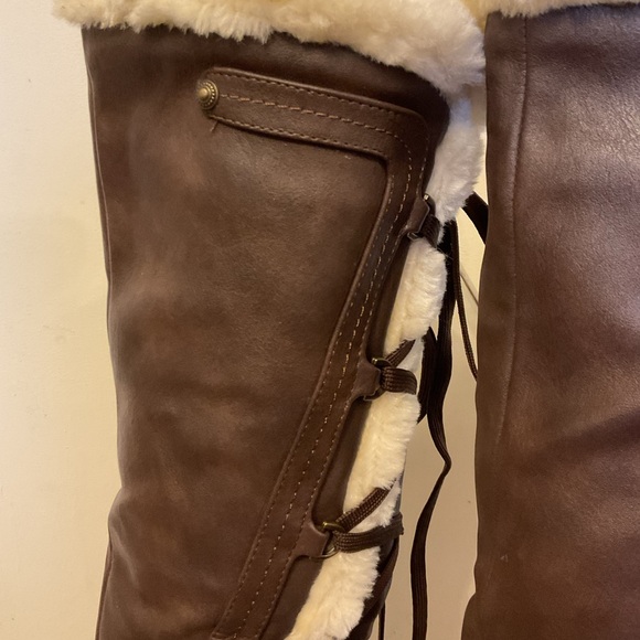 Women’s Dream Pairs boots - Picture 7 of 7